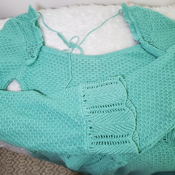 Arden B Mint Green Crotchet Sweater - Picture 3 of 6